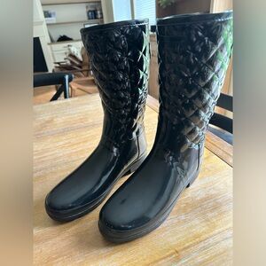 Women’s Quilted Hunter rain boots
